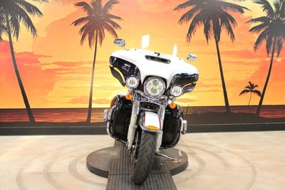 2015 Harley-Davidson FLHTKL - Ultra Limited Low Base
