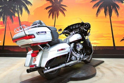 2015 Harley-Davidson FLHTKL - Ultra Limited Low Base