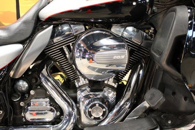 2015 Harley-Davidson FLHTKL - Ultra Limited Low Base