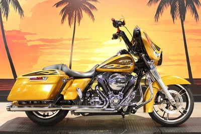 2016 Harley-Davidson FLHXS - Street Glide Special Base