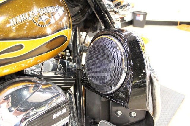 2016 Harley-Davidson FLHXS - Street Glide Special Base