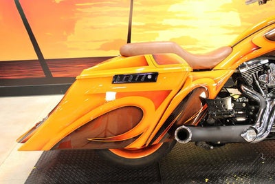 2014 Harley-Davidson Street Glide FLHXS - Special