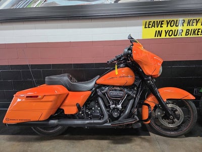 2023 Harley-Davidson Street Glide FLHXS - Special