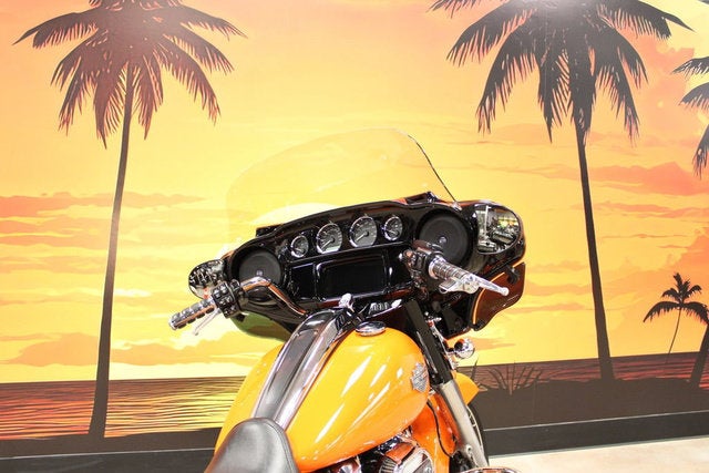 2023 Harley-Davidson Street Glide FLHXS - Special