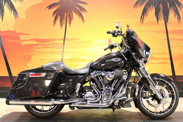 2021 Harley-Davidson FLHXS - Street Glide Special Base