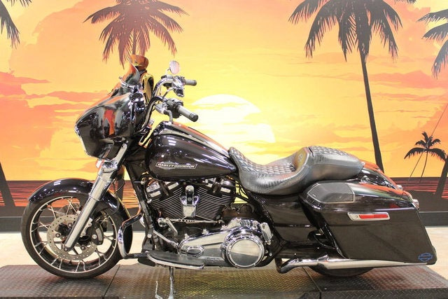 2021 Harley-Davidson FLHXS - Street Glide Special Base