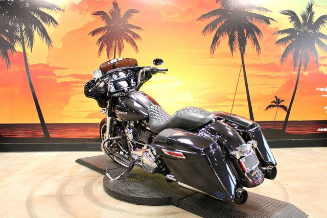 2021 Harley-Davidson FLHXS - Street Glide Special Base