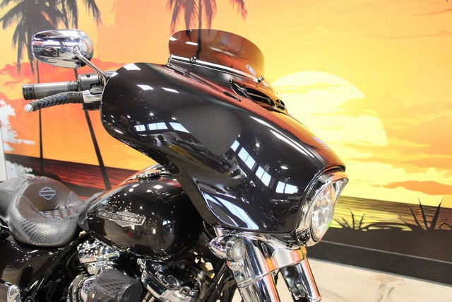 2021 Harley-Davidson FLHXS - Street Glide Special Base