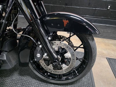 2023 Harley-Davidson Street Glide FLHXS - Special