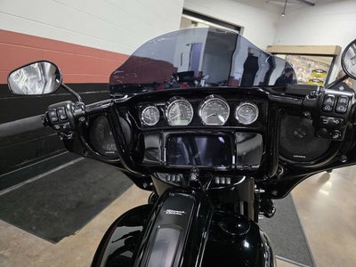 2023 Harley-Davidson Street Glide FLHXS - Special