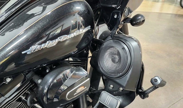 2016 Harley-Davidson FLTRXS - Road Glide Special Base