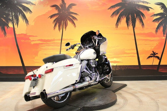 2022 Harley-Davidson FLTRXS - Road Glide Special Base