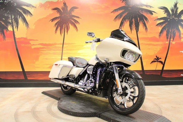2022 Harley-Davidson FLTRXS - Road Glide Special Base