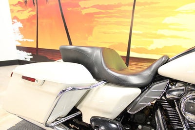2022 Harley-Davidson FLTRXS - Road Glide Special Base