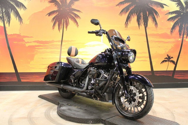 2019 Harley-Davidson FLHRXS - Road King Special Base