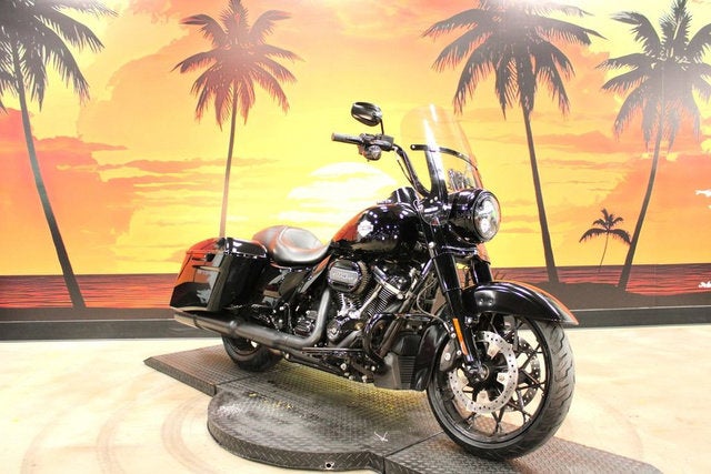 2021 Harley-Davidson FLHRXS - Road King Special Base
