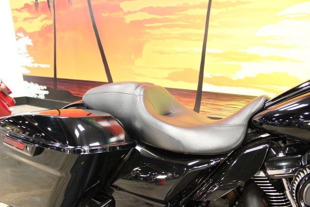 2021 Harley-Davidson FLHRXS - Road King Special Base