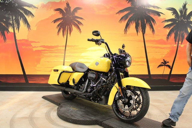 2023 Harley-Davidson Touring FLHRXS - Road King Special