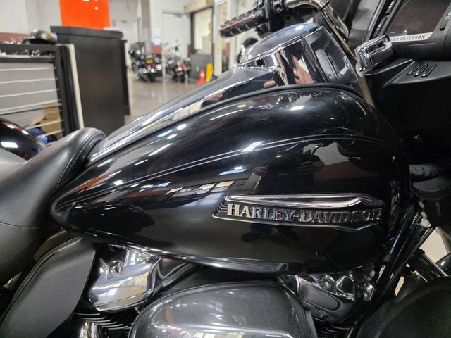 2018 Harley-Davidson Trike FLHTCUTG - Tri Glide Ultra