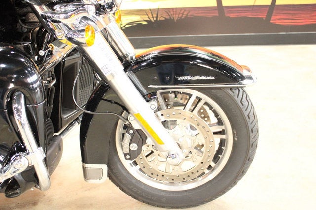 2024 Harley-Davidson Trike FLHTCUTG - Tri Glide Ultra