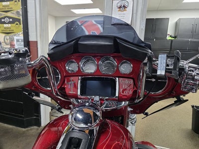 2019 Harley-Davidson Trike FLHTCUTG - Tri Glide Ultra