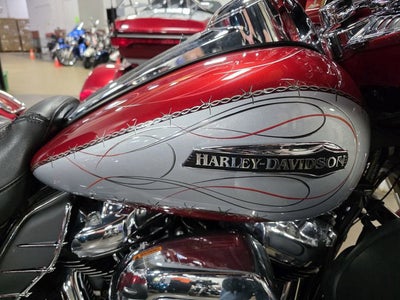 2019 Harley-Davidson Trike FLHTCUTG - Tri Glide Ultra