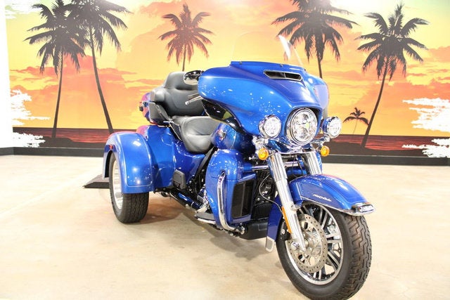 2024 Harley-Davidson Trike FLHTCUTG - Tri Glide Ultra