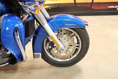 2024 Harley-Davidson Trike FLHTCUTG - Tri Glide Ultra