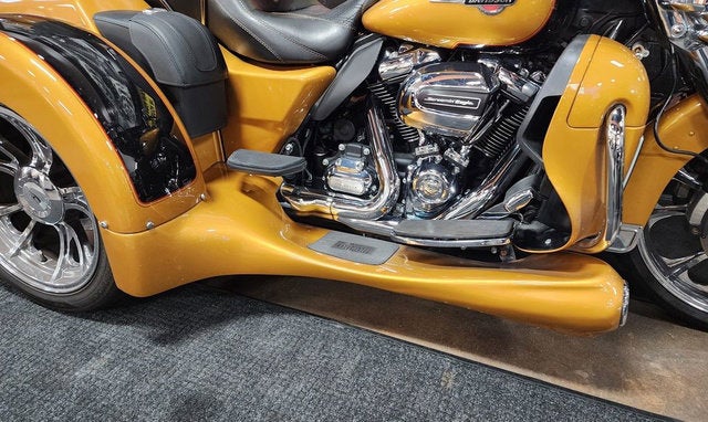 2023 Harley-Davidson FLHTCUTG - Tri Glide Ultra Base