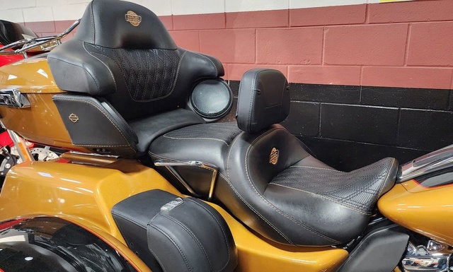 2023 Harley-Davidson FLHTCUTG - Tri Glide Ultra Base