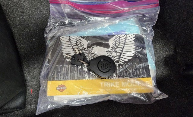 2023 Harley-Davidson FLHTCUTG - Tri Glide Ultra Base