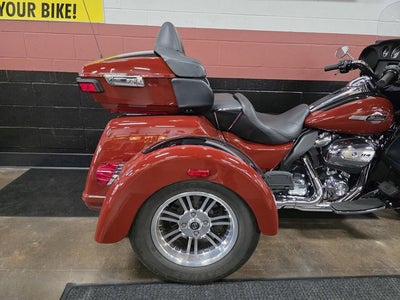 2024 Harley-Davidson Trike FLHTCUTG - Tri Glide Ultra