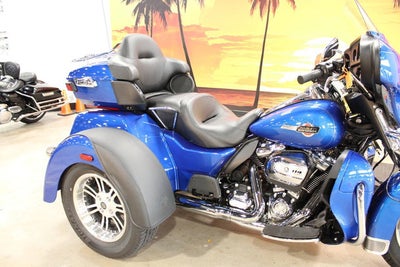2024 Harley-Davidson Trike FLHTCUTG - Tri Glide Ultra