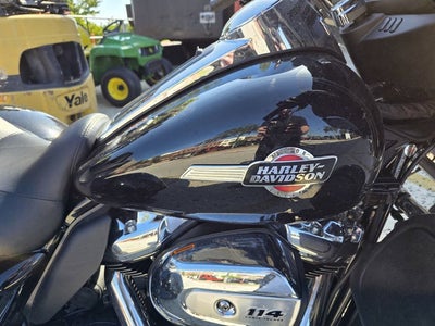 2023 Harley-Davidson Trike FLHTCUTG - Tri Glide Ultra