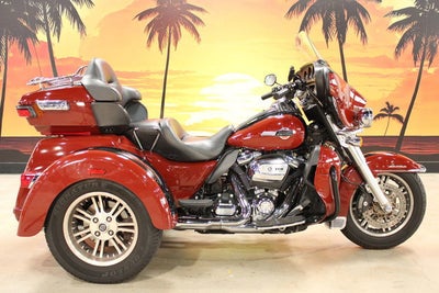 2024 Harley-Davidson Trike FLHTCUTG - Tri Glide Ultra