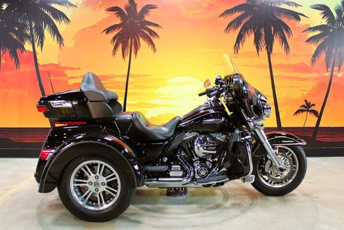 2016 Harley-Davidson Trike FLHTCUTG - Tri Glide Ultra
