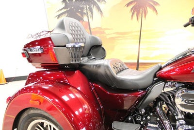 2016 Harley-Davidson Trike FLHTCUTG - Tri Glide Ultra