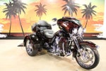 2011 Harley-Davidson Trike FLHTCUTG - Tri Glide Ultra Classic