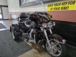 2011 Harley-Davidson Trike FLHTCUTG - Tri Glide Ultra Classic