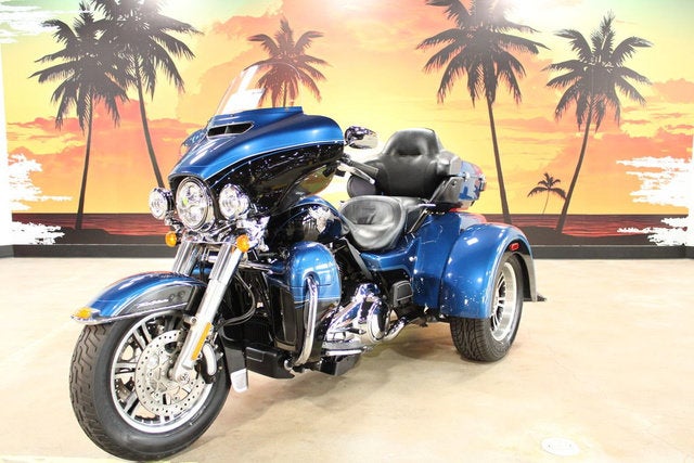 2018 Harley-Davidson Trike FLHTCUTG - Tri Glide Ultra 115Th Anniversary