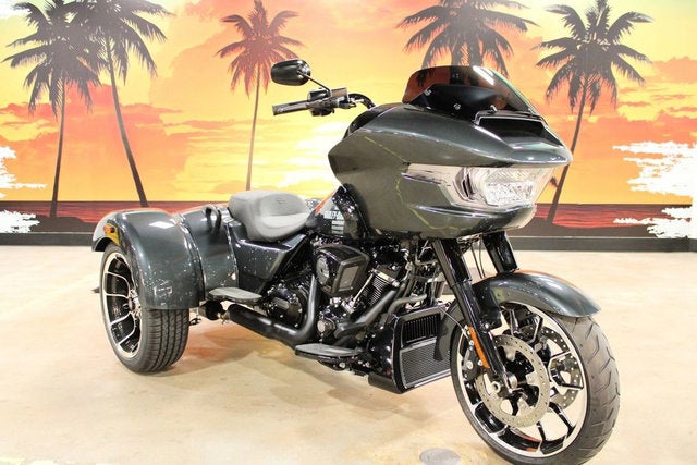 2026 Harley-Davidson FLTRT - Road Glide 3 Base