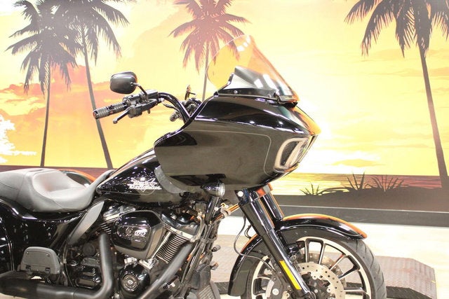 2023 Harley-Davidson FLTRT - Road Glide 3 Base