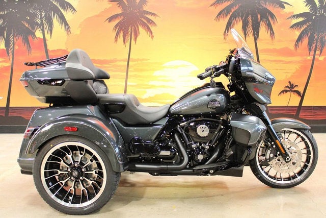 2026 Harley-Davidson FLHLT - Street Glide 3 Limited Base