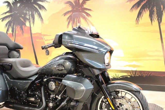 2026 Harley-Davidson FLHLT - Street Glide 3 Limited Base