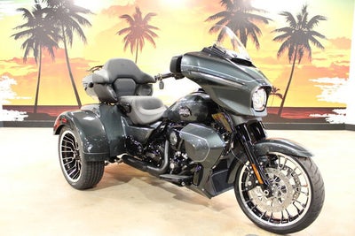 2026 Harley-Davidson FLHLT - Street Glide 3 Limited Base