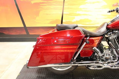 2013 Harley-Davidson Touring FLHRSE5 - CVO Road King