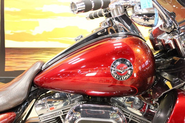 2013 Harley-Davidson Touring FLHRSE5 - CVO Road King