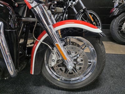 2012 Harley-Davidson FLHTCUSE7 - CVO Ultra Classic Electra Glide Base