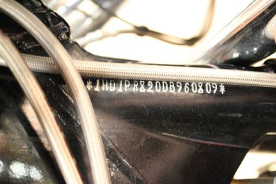 2013 Harley-Davidson FLHTCUSE8 - CVO Ultra Classic Electra Glide Base