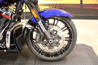 2025 Harley-Davidson Street Glide FLHXSE - CVO